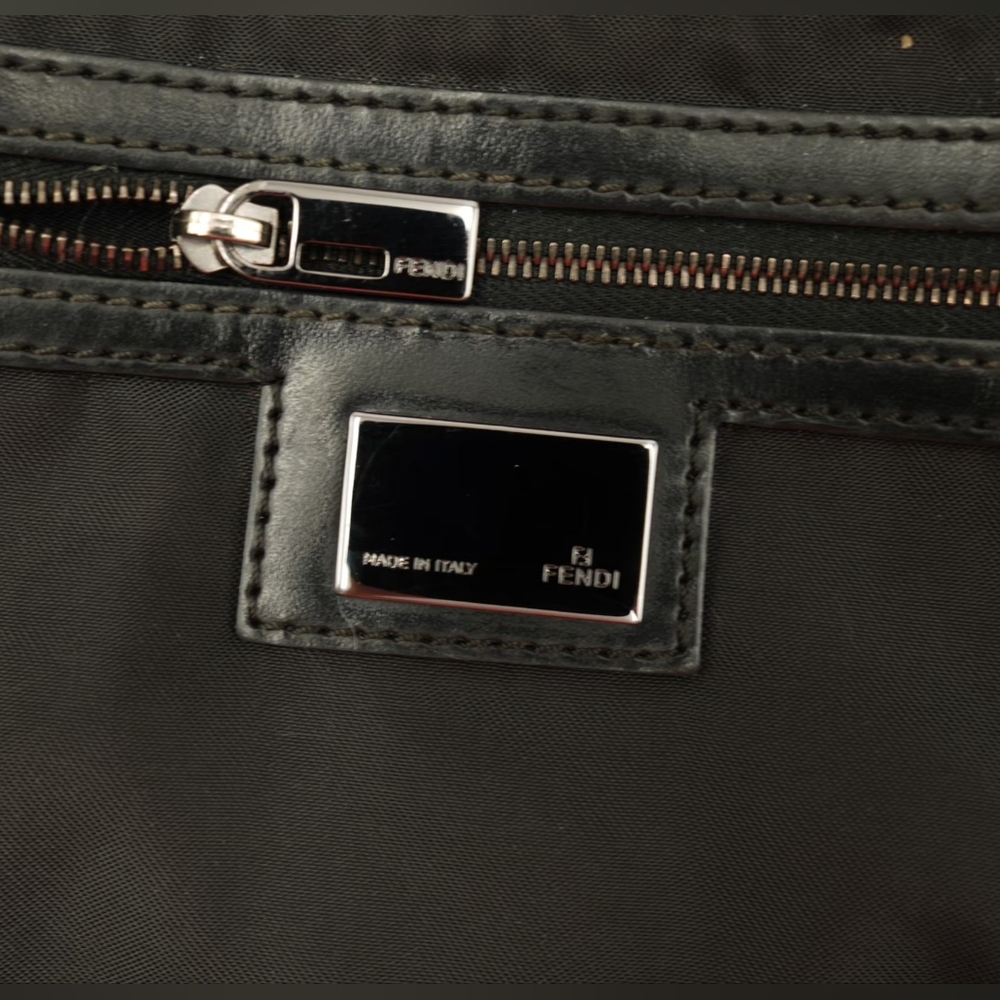 ❌️❌️SOLD❌️❌️J36💖 Fendi Vintage Black Flap Zucchino Shoulder Bag - Picture 10 of 16